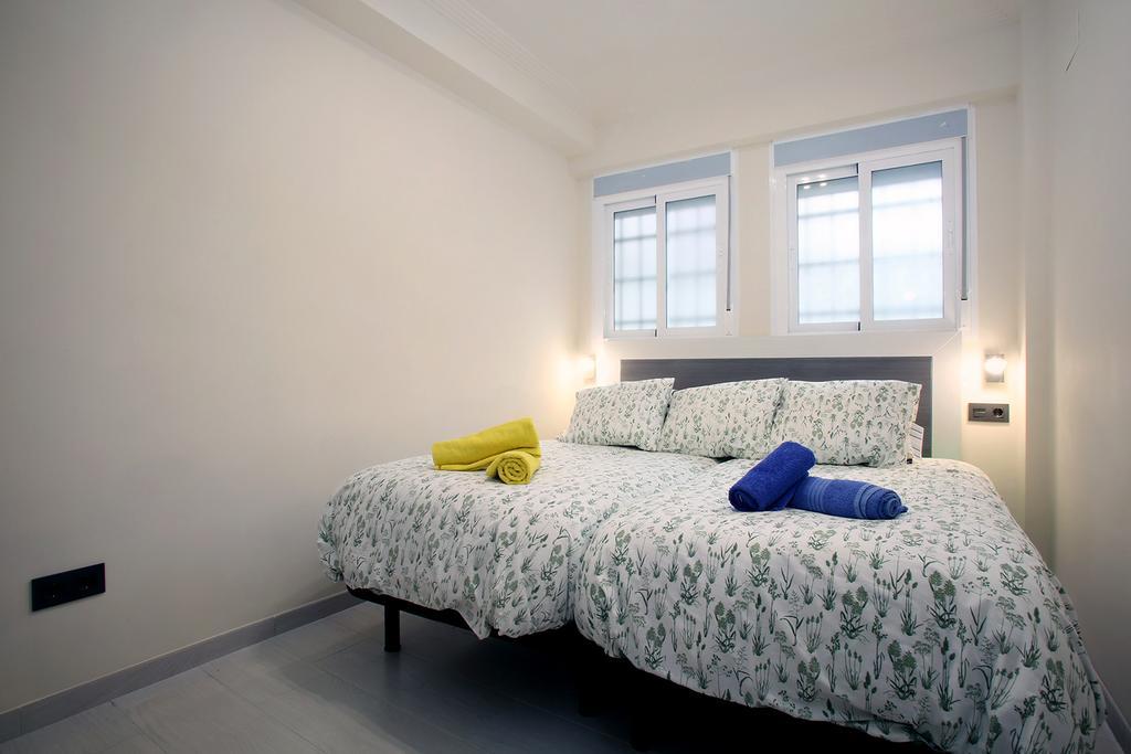Royal Executive Suite Malaga Bagian luar foto