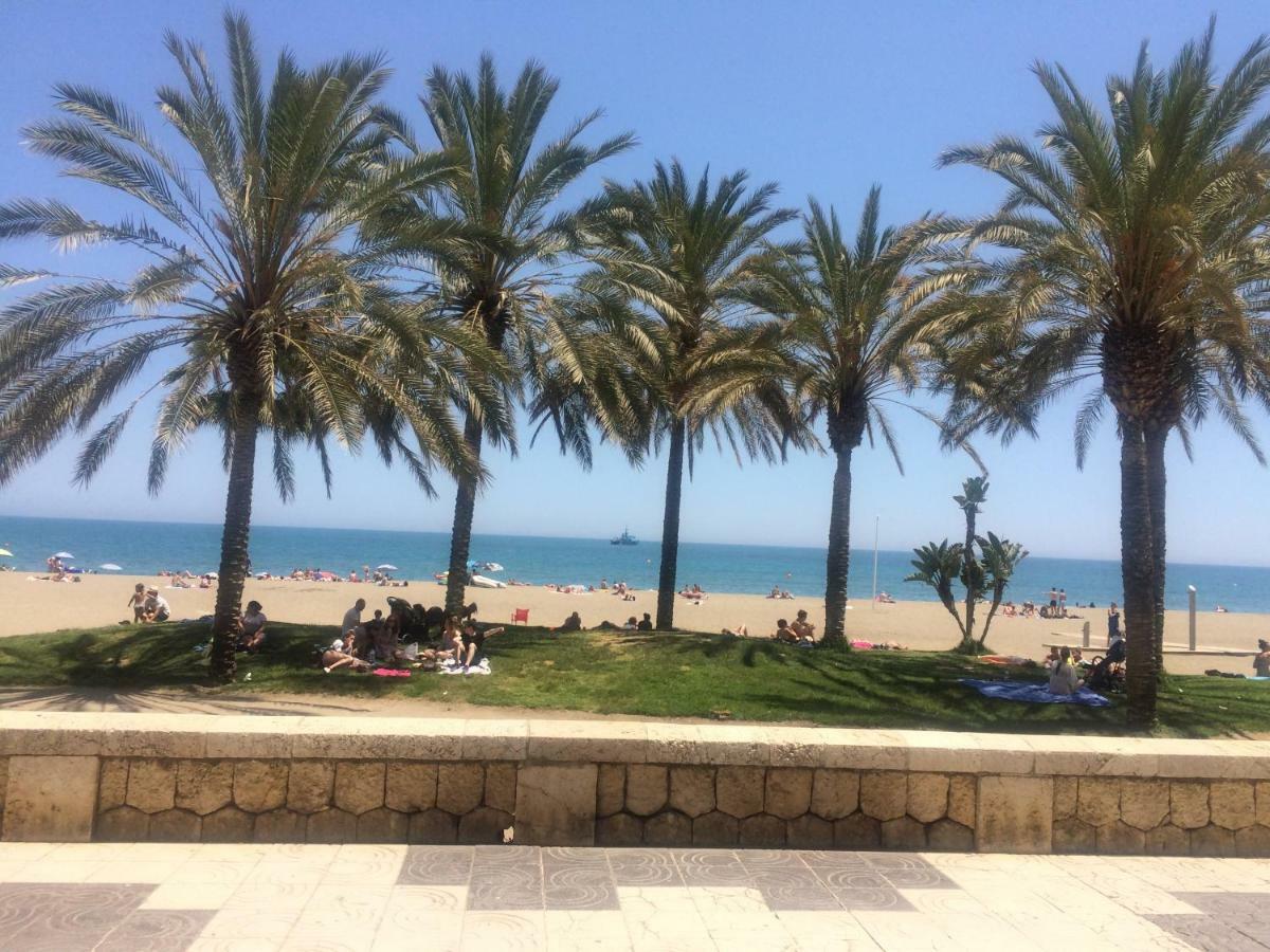 Royal Executive Suite Malaga Bagian luar foto