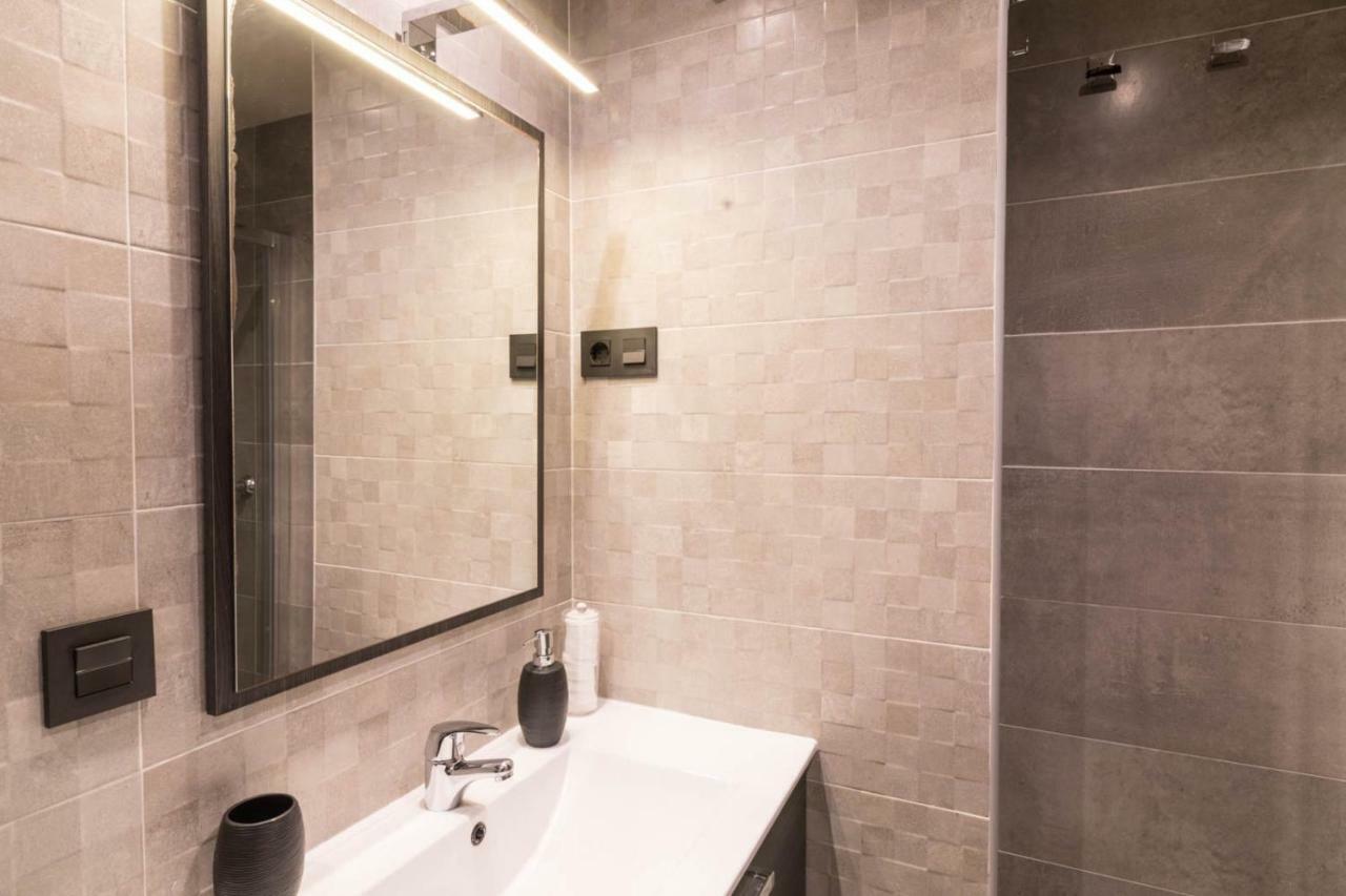 Royal Executive Suite Malaga Bagian luar foto