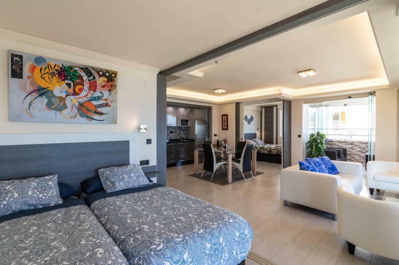 Royal Executive Suite Malaga Bagian luar foto