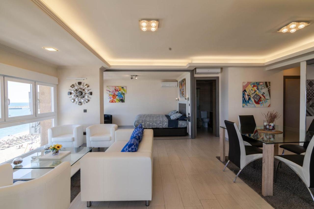 Royal Executive Suite Malaga Bagian luar foto